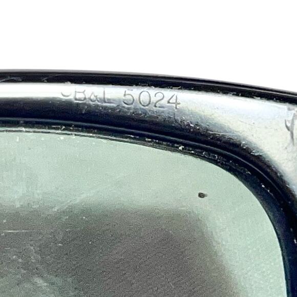 Ray-Ban Wayfarer Matte Black Gradient Graphite Polarized Used For Parts - Picture 13 of 16